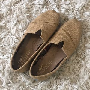 Toms size 9